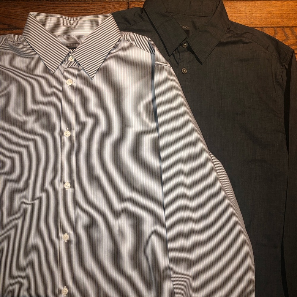 2 H&M button up shirts size Medium